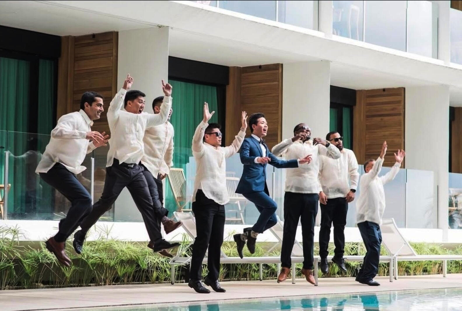 Photo by @carloacetre